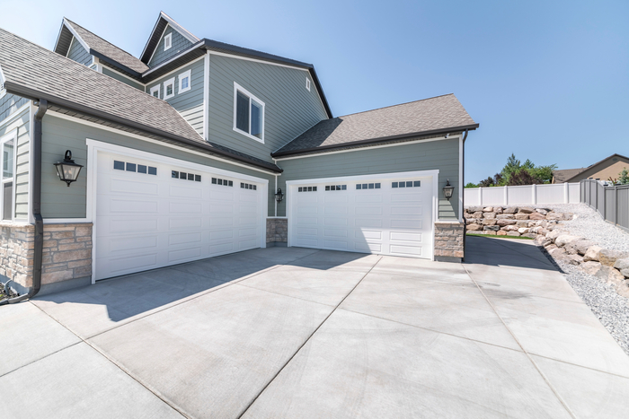 Concrete driveway installation in Phoenix
