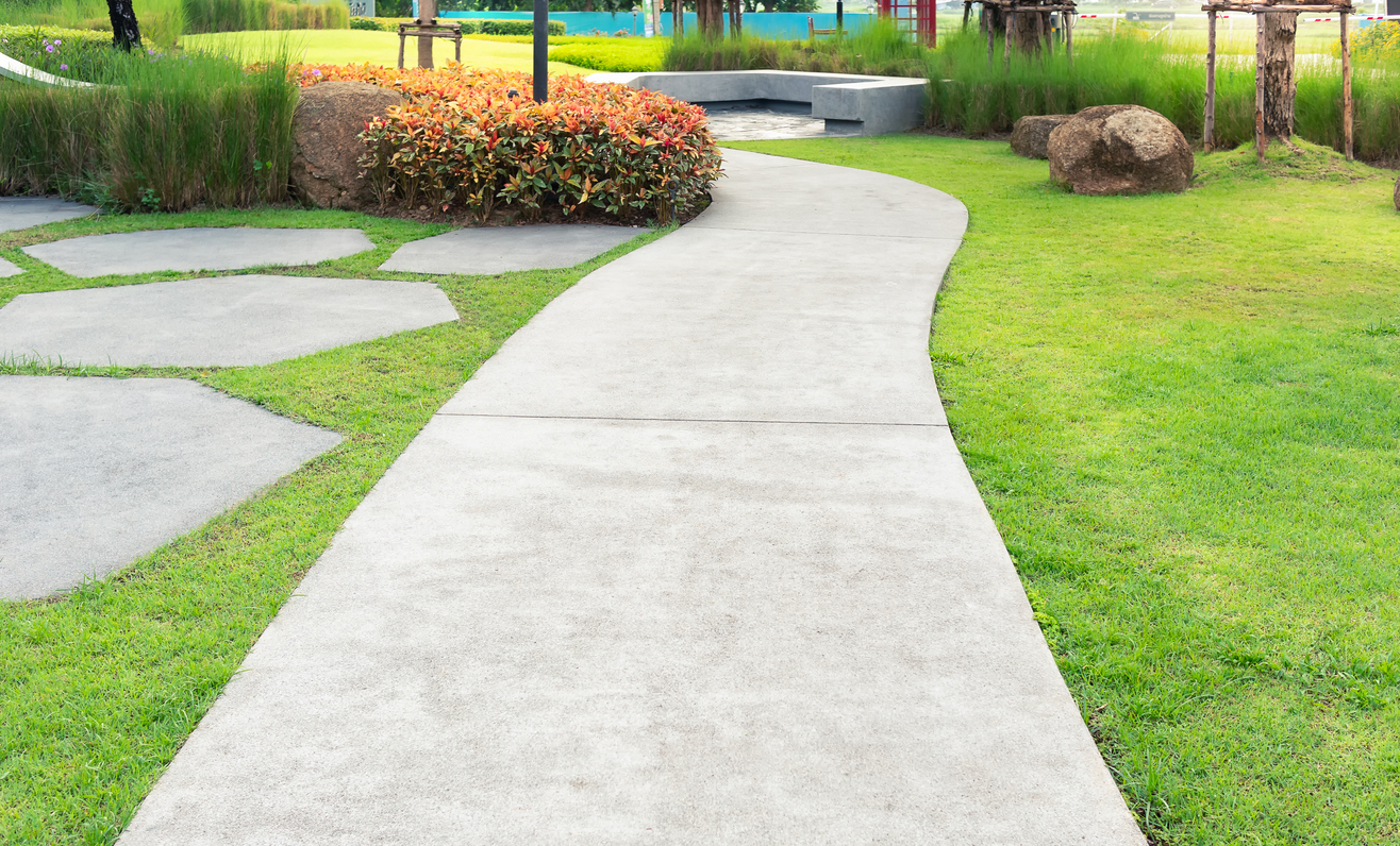 Walkway concrete installation in Phoenix